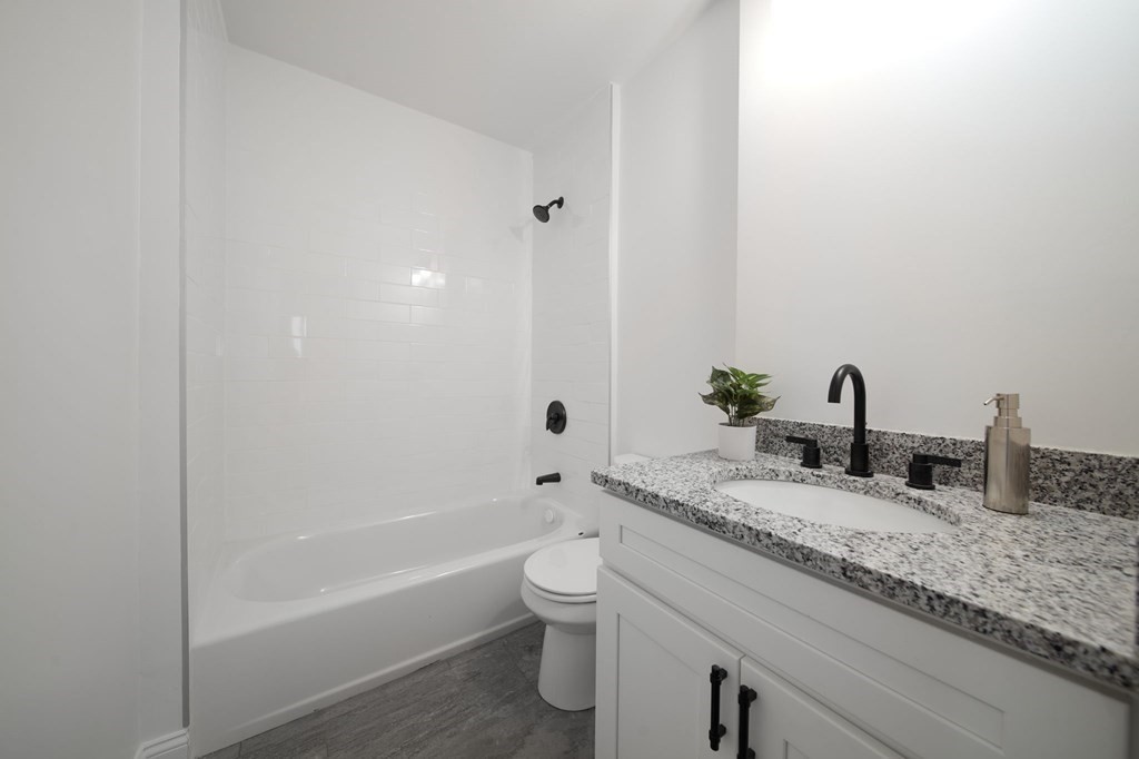 14 Cottage Street, Unit 2 Chelsea, MA 02150 - Photo 12 of 20 Gallery Image 12