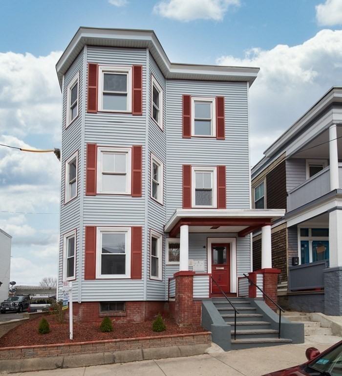14 Cottage Street, Unit 2 Chelsea, MA 02150 - Photo 18 of 20 Gallery Image 18