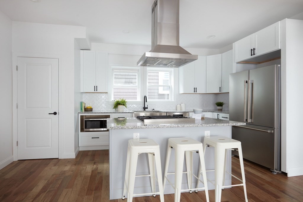 14 Cottage Street, Unit 2 Chelsea, MA 02150 - Photo 3 of 20 Gallery Image 3