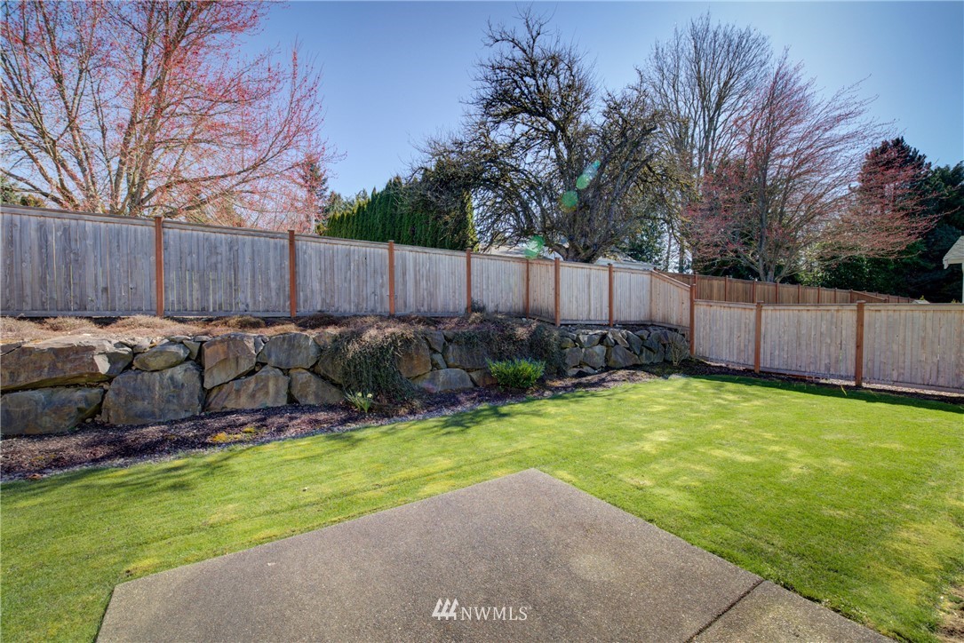 5612 Northeast 5th Circle Renton, WA 98059 - Photo 18 of 21