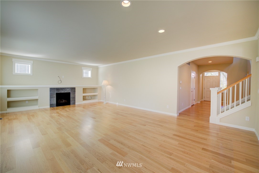 5612 Northeast 5th Circle Renton, WA 98059 - Photo 10 of 21