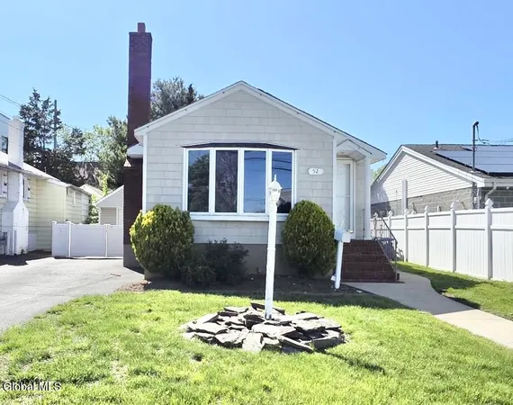 $550,000 | 52 Bell Street, Valley Stream, NY 11580