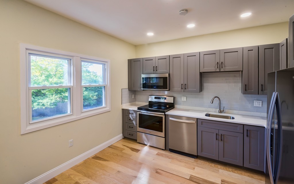 13 Fillmore Road, Unit C Salem, MA 01970 - Photo 6 of 20 Gallery Image 6