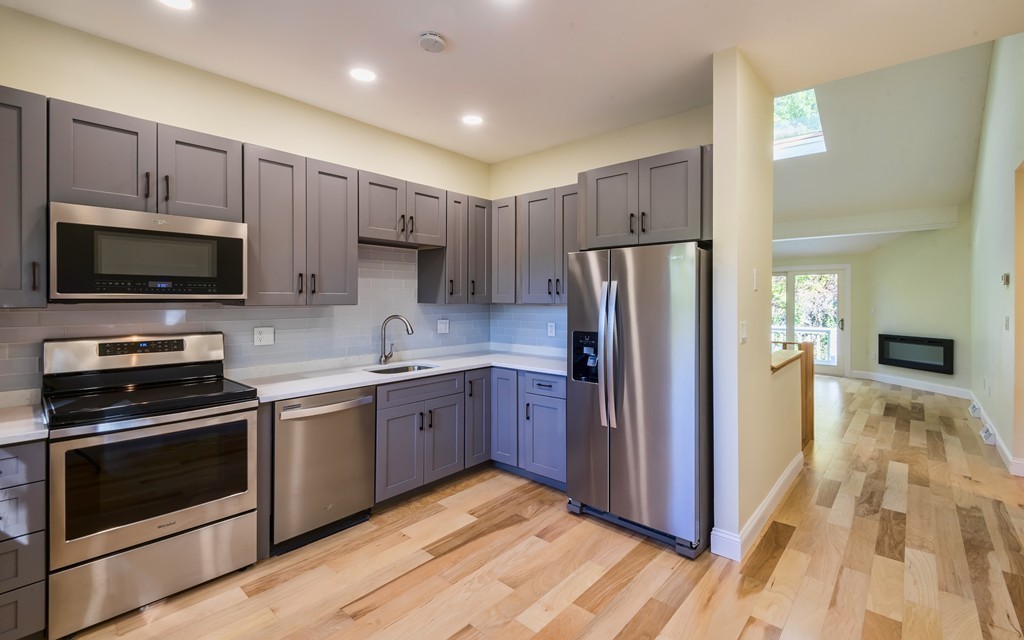 13 Fillmore Road, Unit C Salem, MA 01970 - Photo 8 of 20 Gallery Image 8