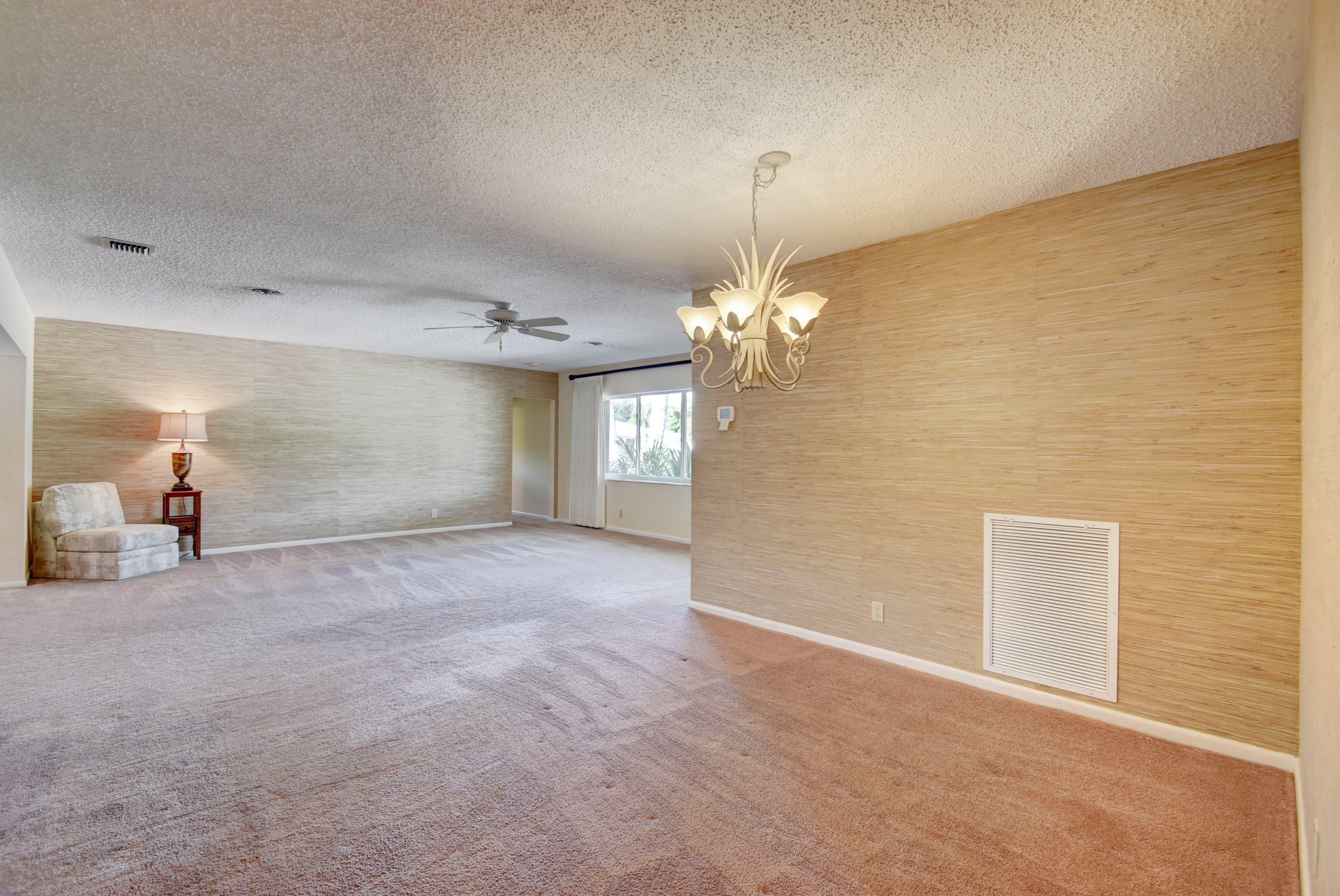 7098 Northeast 7th Avenue Boca Raton, FL 33487 - Photo 11 of 43 Virtuals1 (11)
