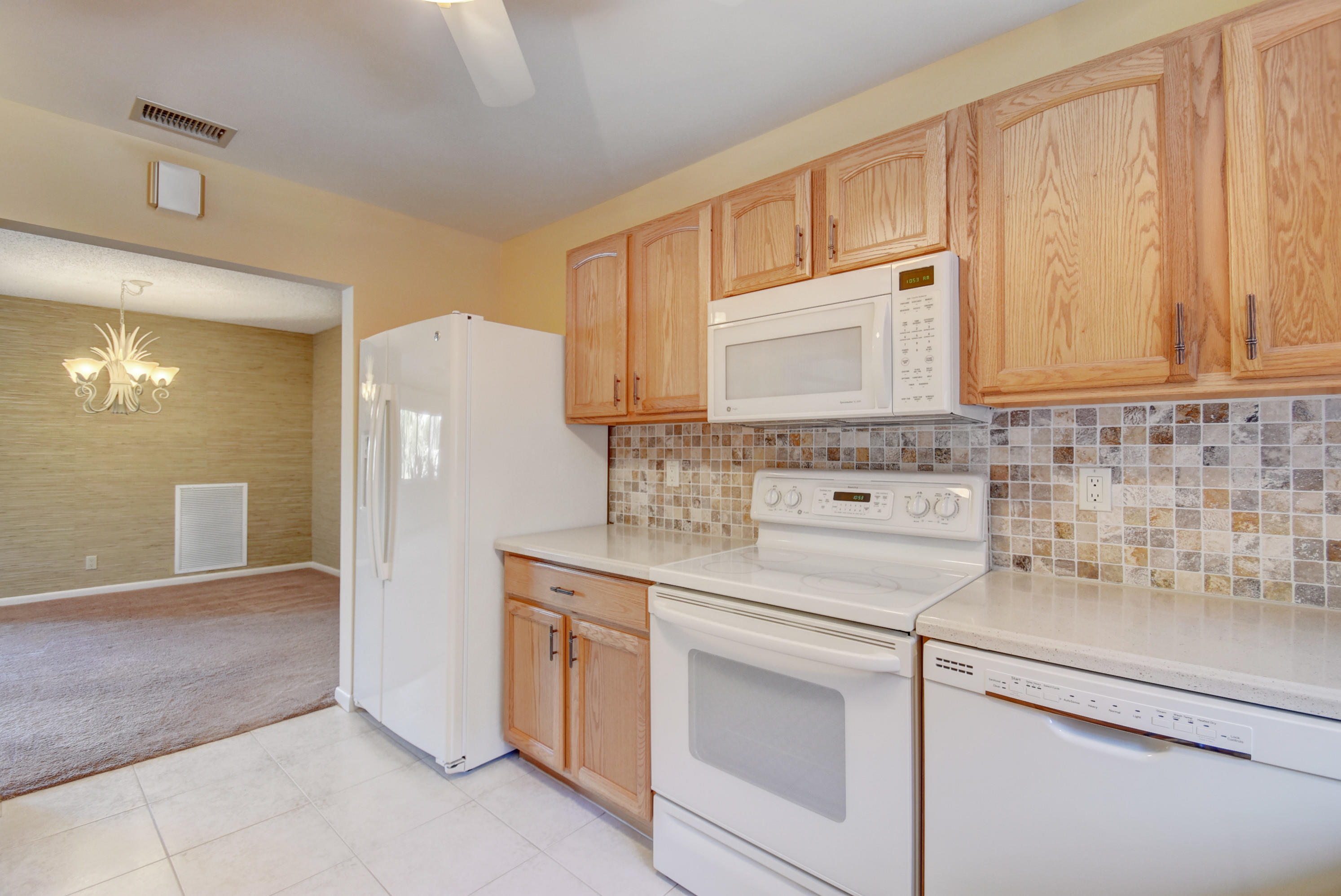 7098 Northeast 7th Avenue Boca Raton, FL 33487 - Photo 20 of 43 Virtuals1 (20)