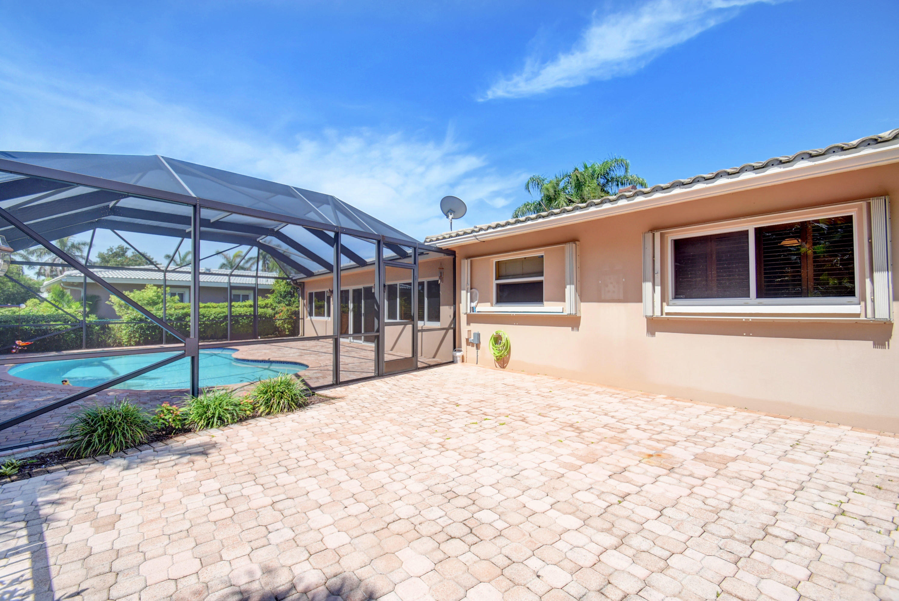 7098 Northeast 7th Avenue Boca Raton, FL 33487 - Photo 32 of 43 Virtuals1 (32)