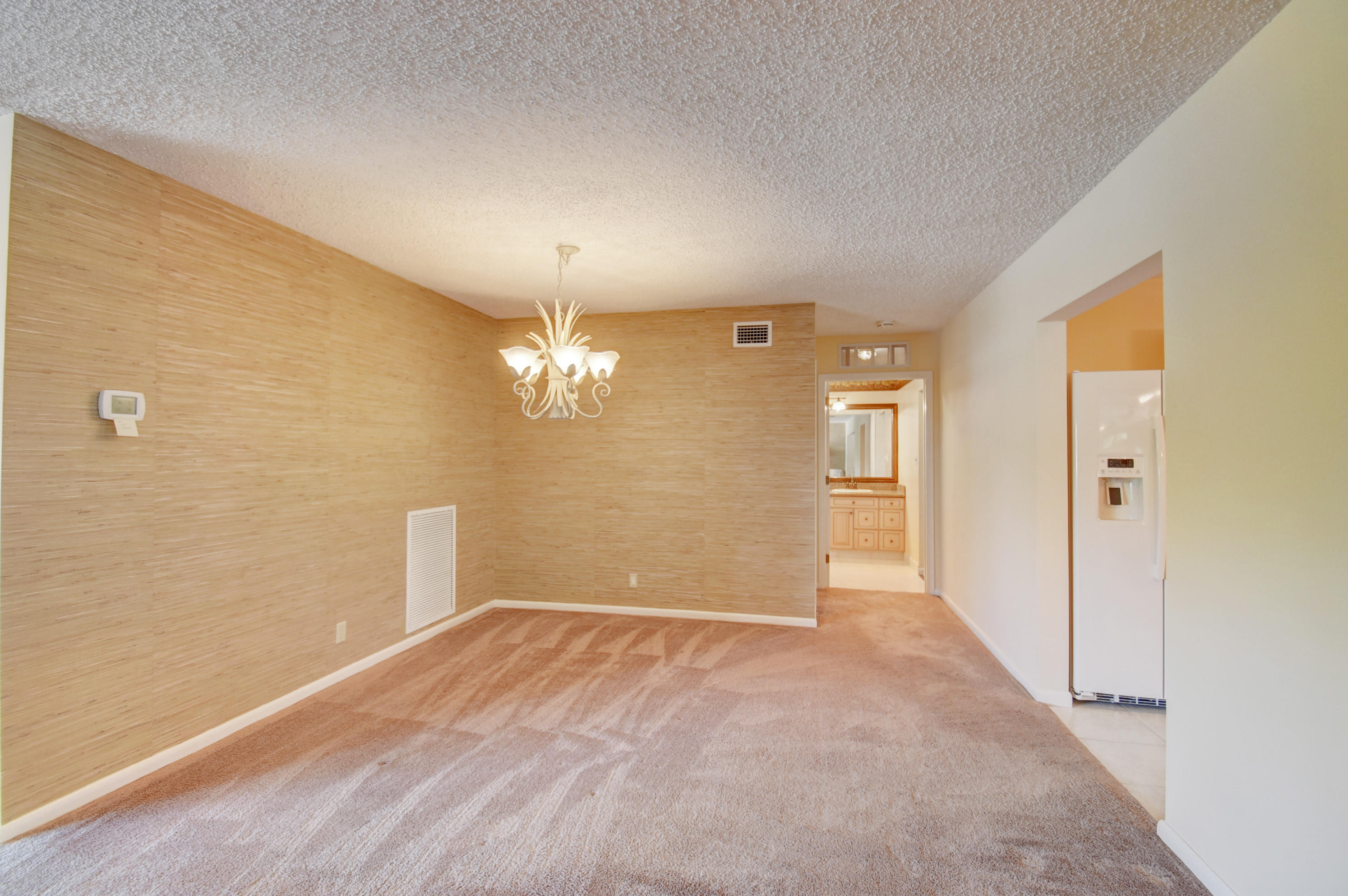 7098 Northeast 7th Avenue Boca Raton, FL 33487 - Photo 10 of 43 Virtuals1 (10)