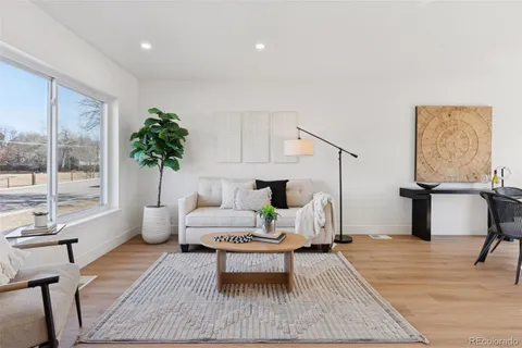 $595,000 | 1494 West Lake Avenue, Littleton, CO 80120