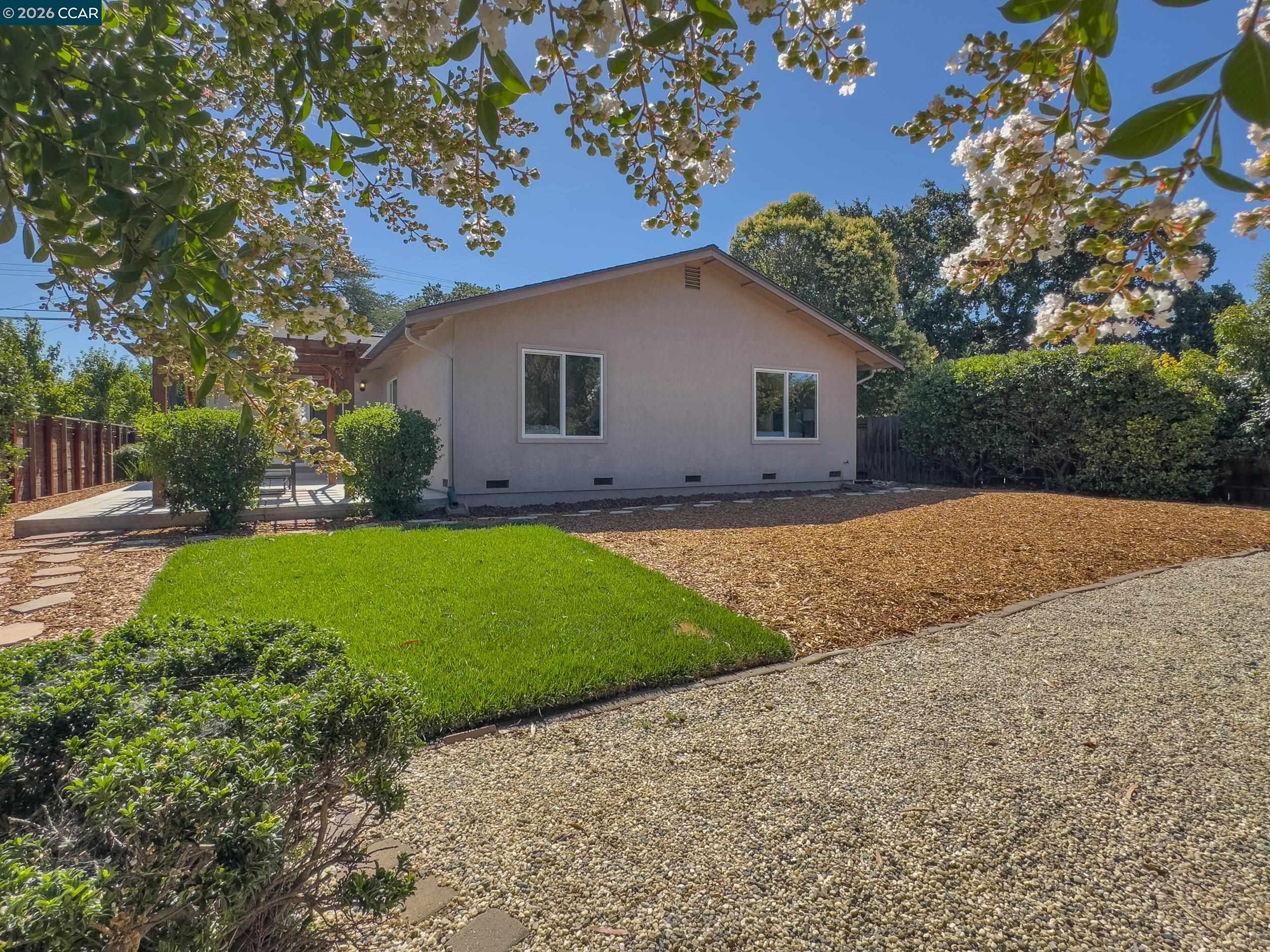 1759 Elm Road Concord, CA 94519 - Photo 5 of 51