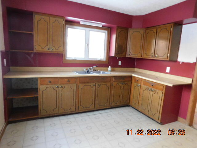 7907 Coon Hill Road Munith, MI 49259 - Photo 4 of 11 DSCN5133