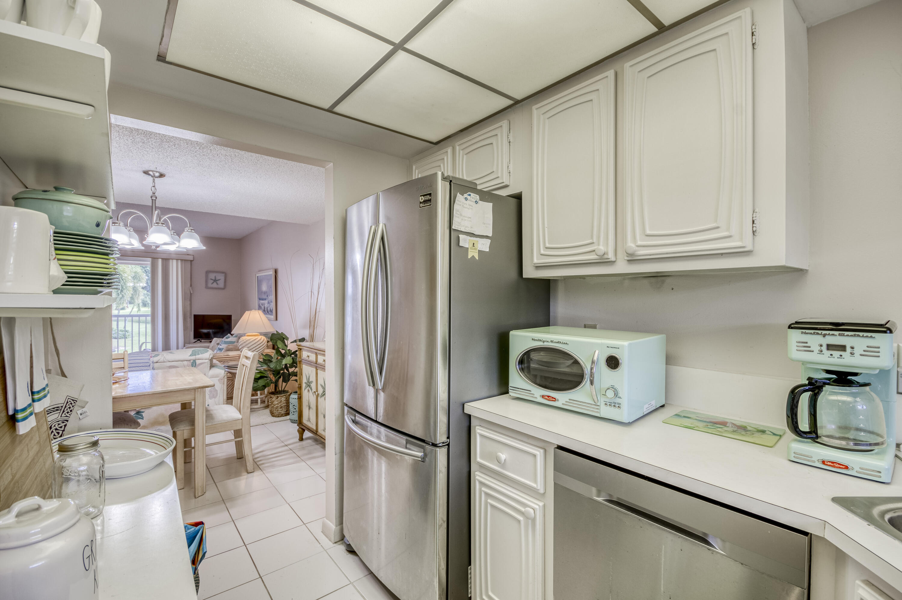 18081 Southeast Country Club Drive, Unit 326 Jupiter, FL 33469 - Photo 7 of 18 IMG-3