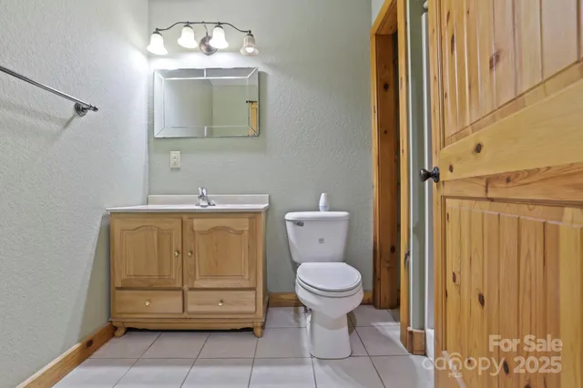 $599,500 | 266 Rhododendron Drive, Saluda, NC 28773