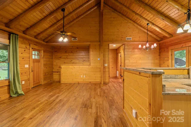 $599,500 | 266 Rhododendron Drive, Saluda, NC 28773