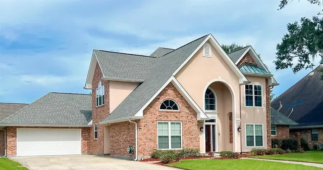 $580,000 | 31 Oak Alley Boulevard, Marrero, LA 70072