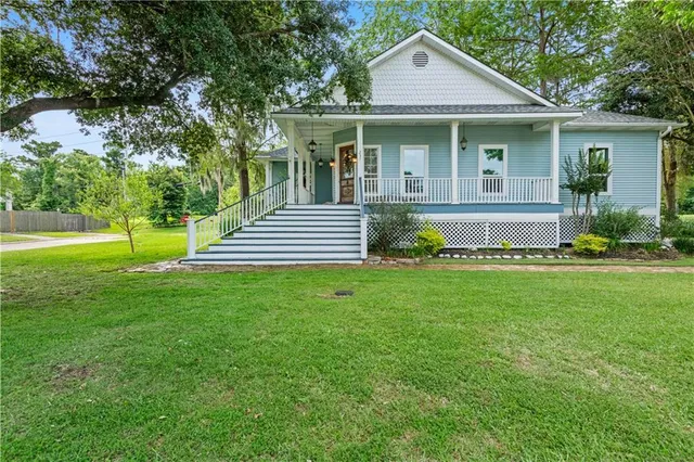$480,000 | 237 Villere Drive, Destrehan, LA 70047