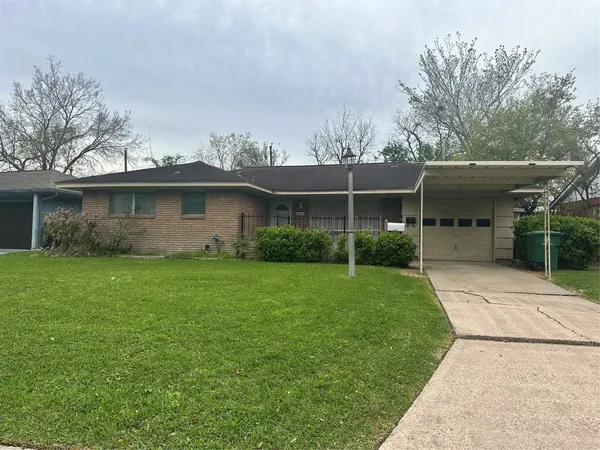 $218,500 | 6841 Concho Street, Houston, TX 77074