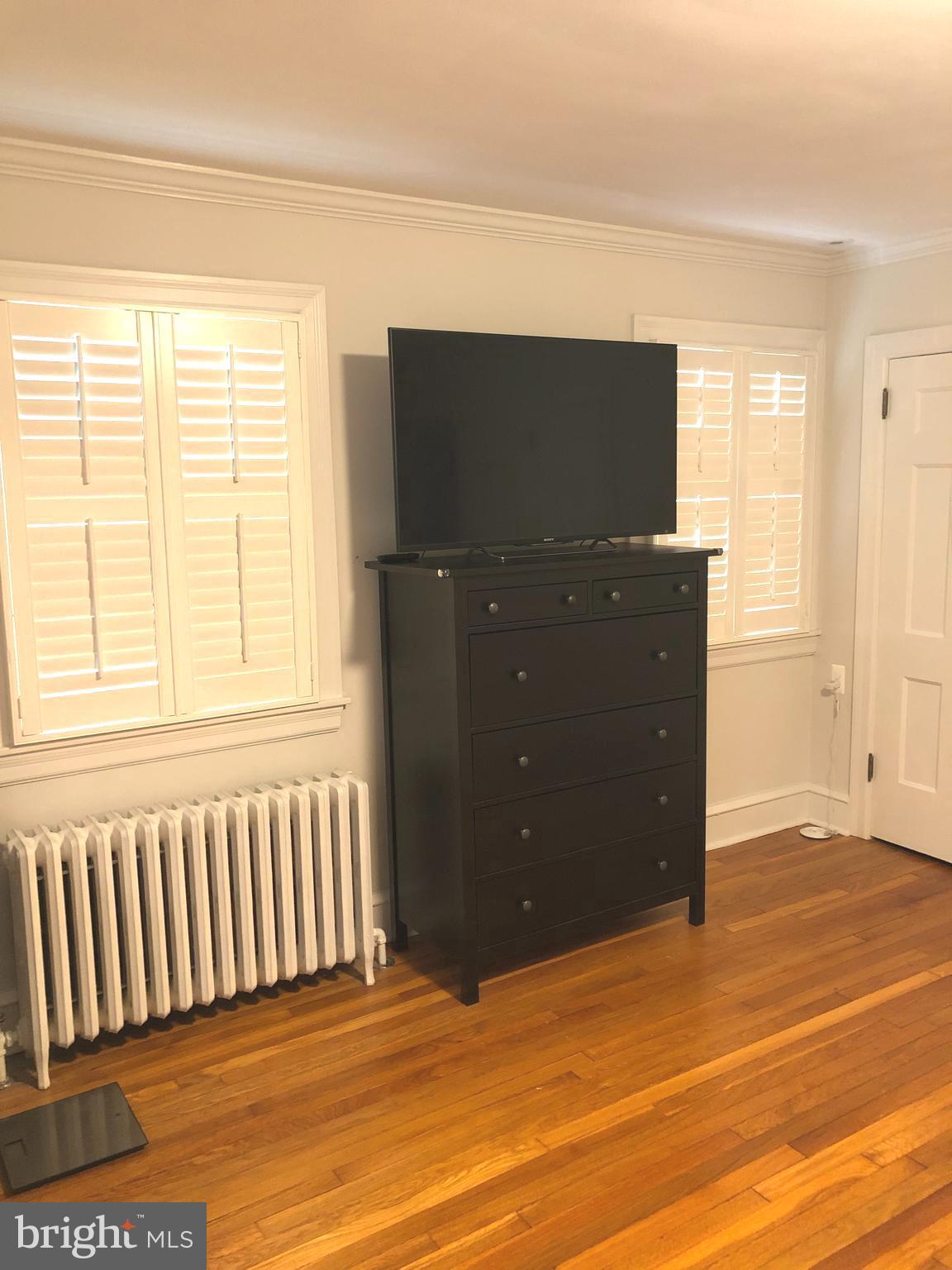 456 Irvington Road Drexel Hill, PA 19026 - Photo 19 of 24 Owner's Bedroom