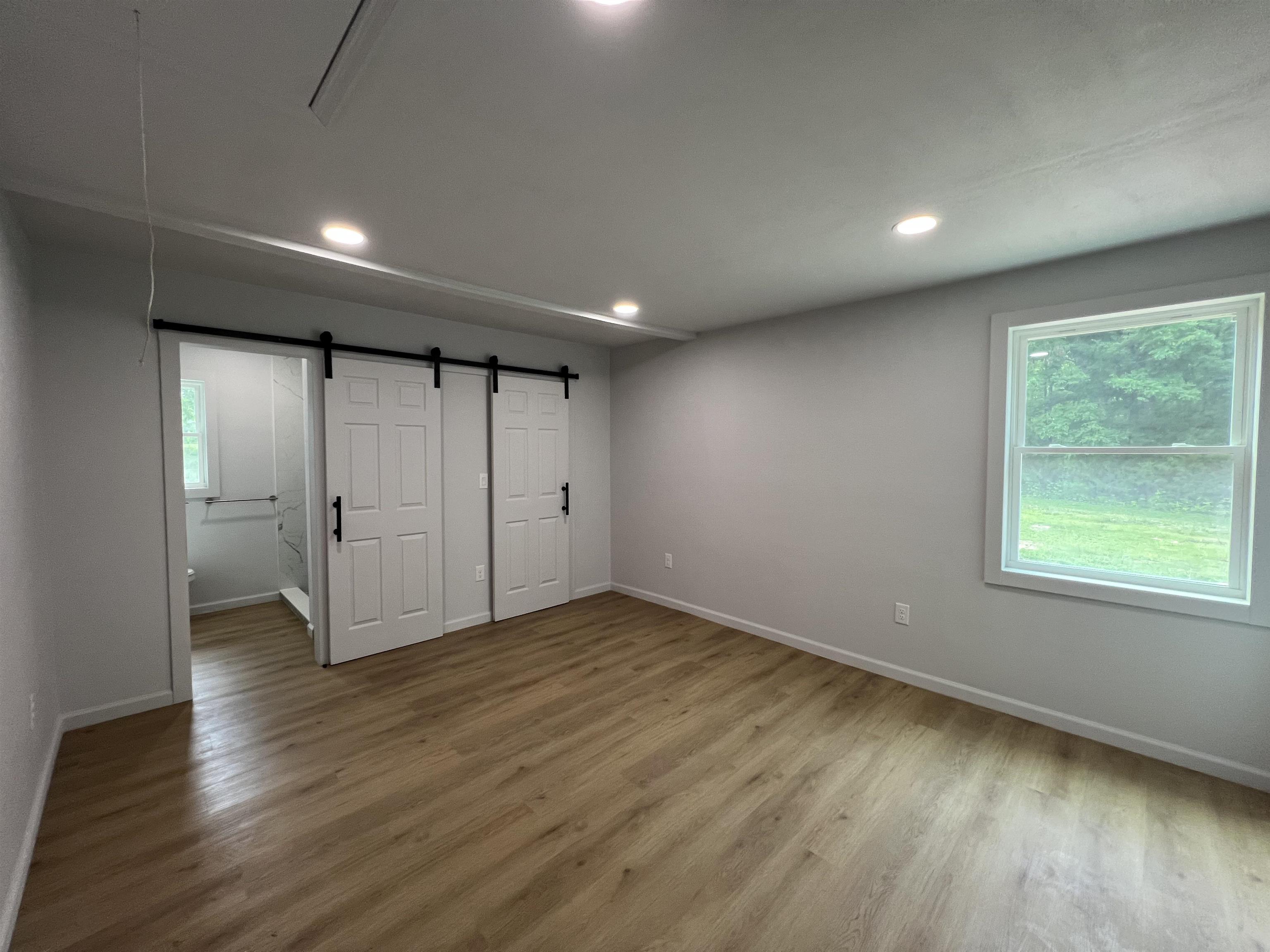 530 Walnut Hill Church Road Campobello, SC 29322 - Photo 5 of 11