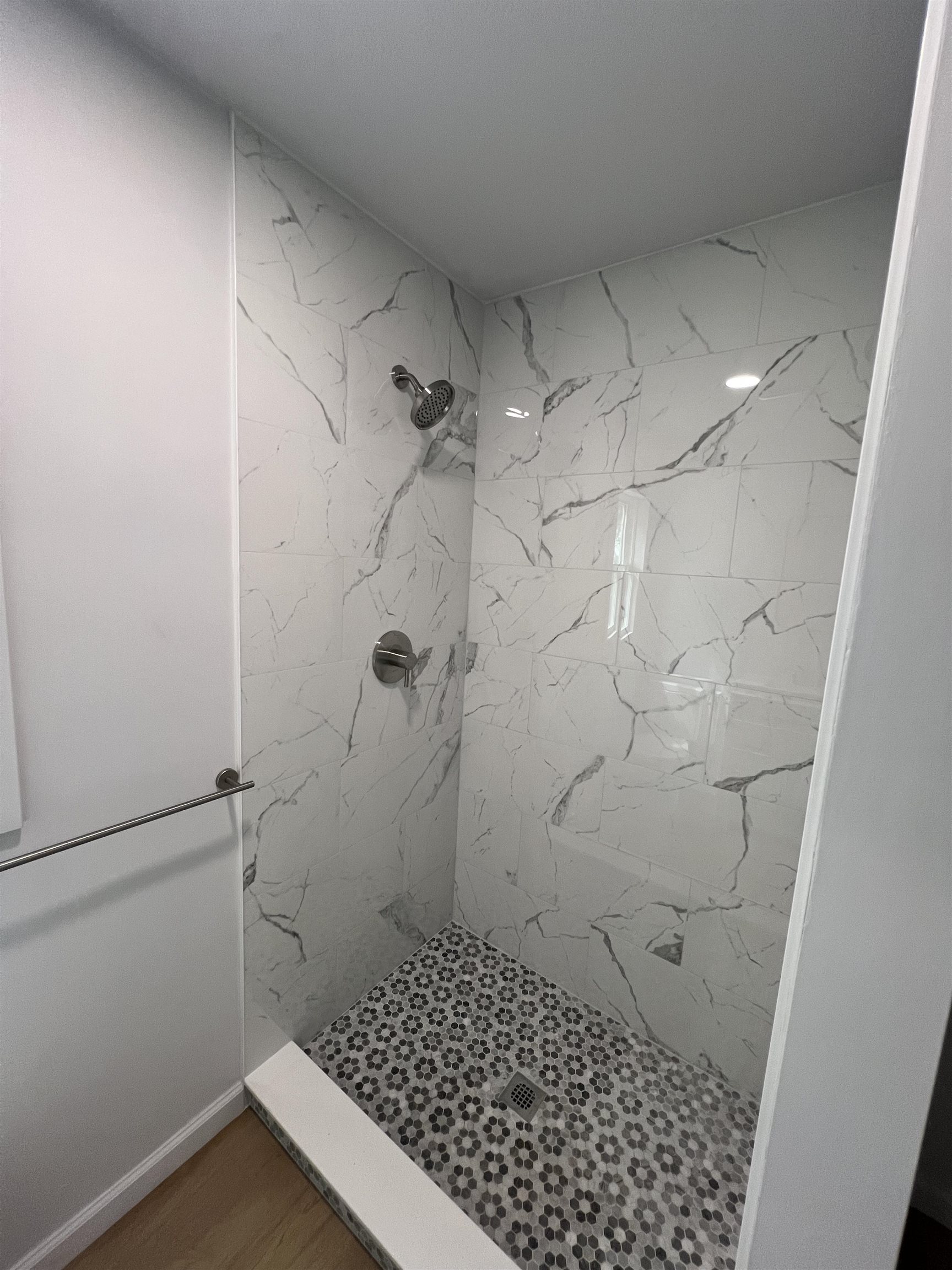 530 Walnut Hill Church Road Campobello, SC 29322 - Photo 7 of 11