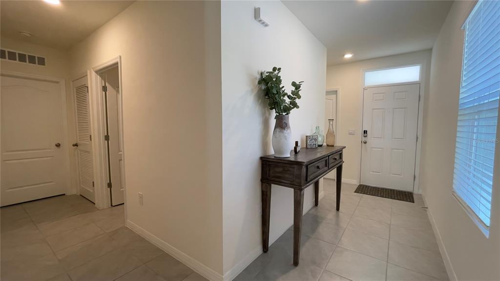 1613 Heart Bar Road Kissimmee, FL 34744 - Photo 4 of 32 Gallery Image 4