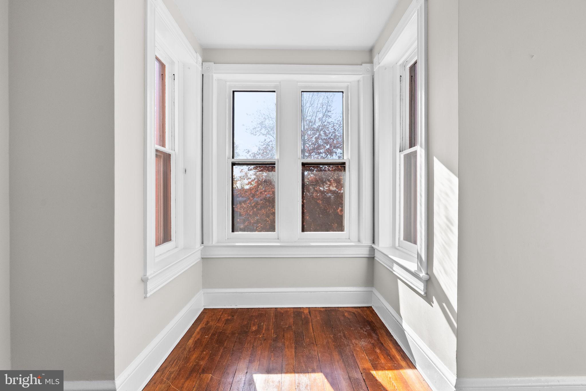 812 E Street Southeast Washington, DC 20003 - Photo 23 of 61 Primary Bedroom