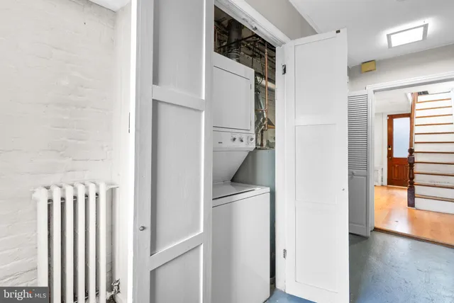 $1,395,000 | 812 E Street Southeast, Washington, DC 20003