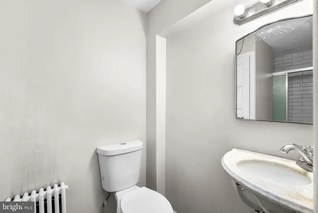 $1,395,000 | 812 E Street Southeast, Washington, DC 20003