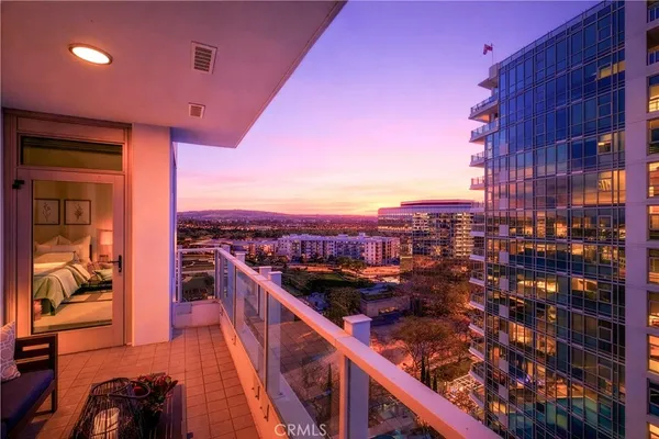 $1,025,000 | 3141 Michelson Drive, Unit 1306, Irvine, CA 92612