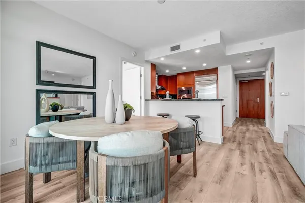 $1,025,000 | 3141 Michelson Drive, Unit 1306, Irvine, CA 92612