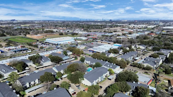 $1,100 | 9700 Leawood Boulevard, Unit 1806, Houston, TX 77099