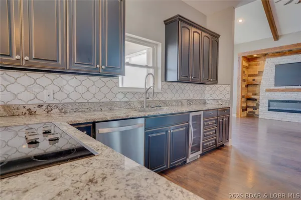 $1,099,999 | 66 Valencia Drive, Lake Ozark, MO 65049
