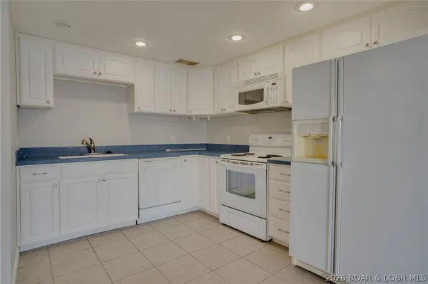 $1,099,999 | 66 Valencia Drive, Lake Ozark, MO 65049