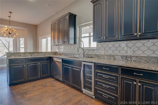 $1,099,999 | 66 Valencia Drive, Lake Ozark, MO 65049