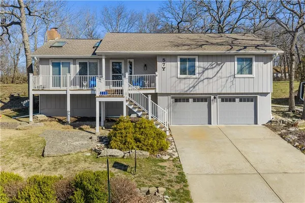 $515,000 | 57 Y St Lake, Lee's Summit, MO 64086