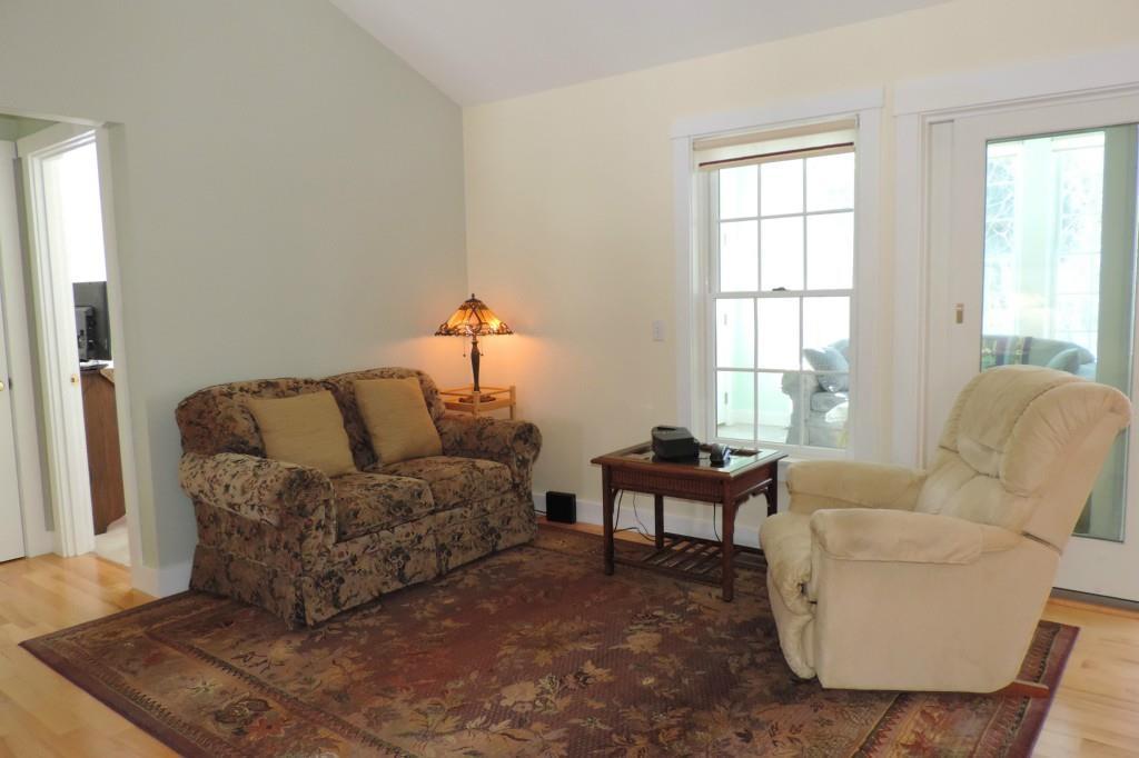 31 Bangs Shore Road Orrs Island, ME 04066 - Photo 19 of 35 Living area or Study
