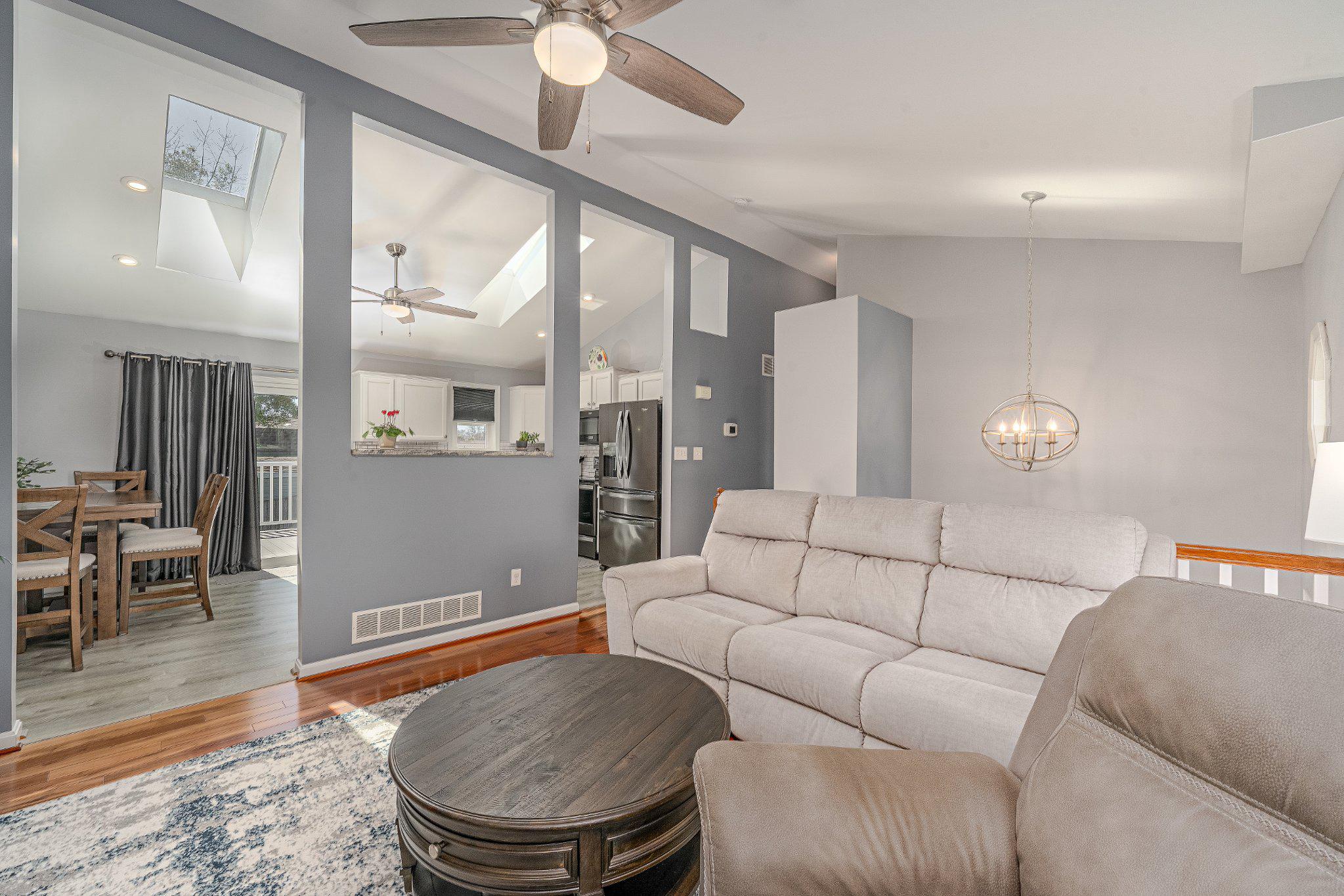 202 St Marys Road Essex, MD 21221 - Photo 5 of 33