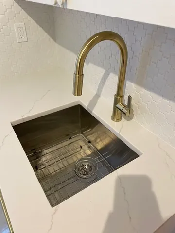 a close view of a stove