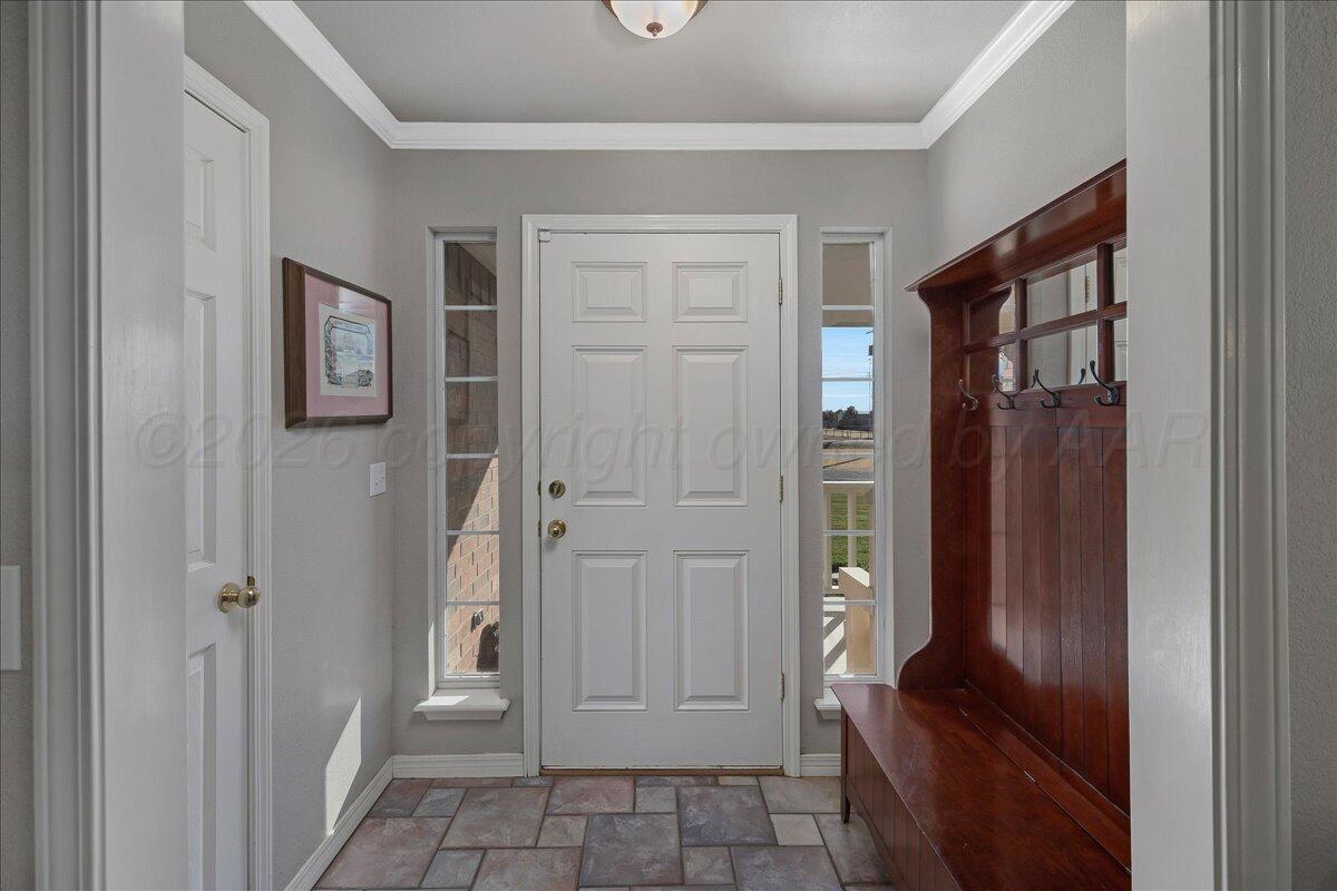 8910 Dove Road Canyon, TX 79015 - Photo 9 of 47 wooden floor with a bathroom