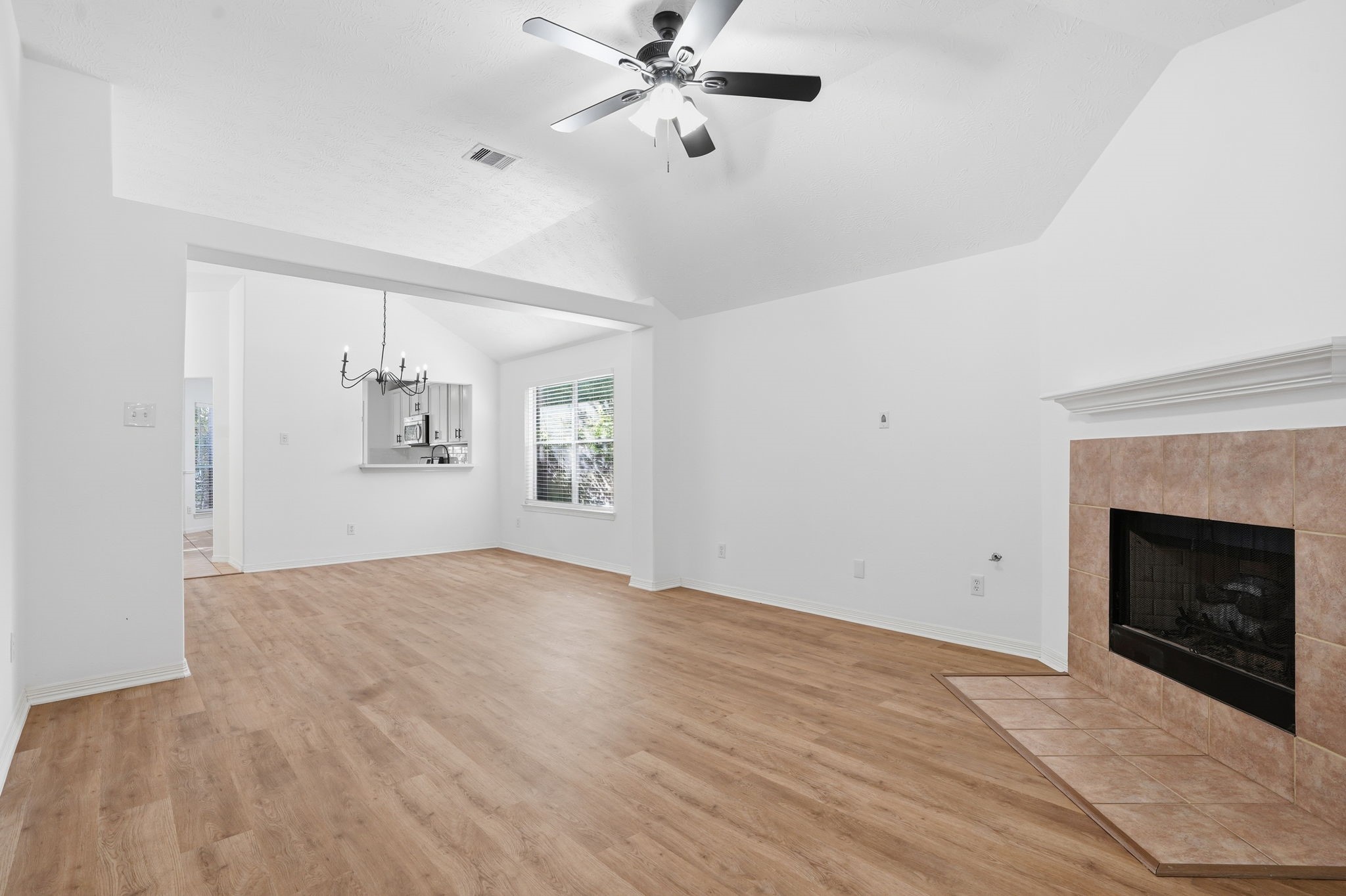 24022 Lestergate Drive Spring, TX 77373 - Photo 10 of 23