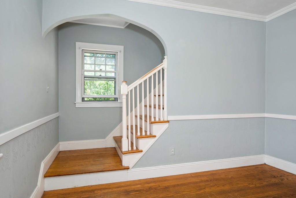 20 Dellwood Road Worcester, MA 01602 - Photo 12 of 39