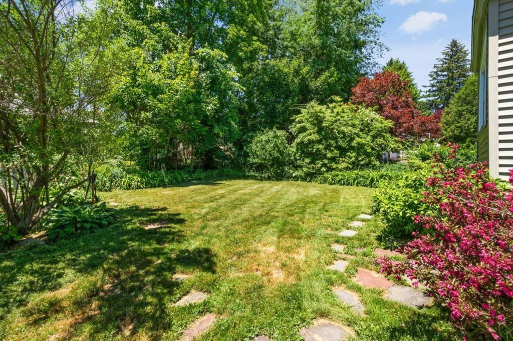 20 Dellwood Road Worcester, MA 01602 - Photo 35 of 39