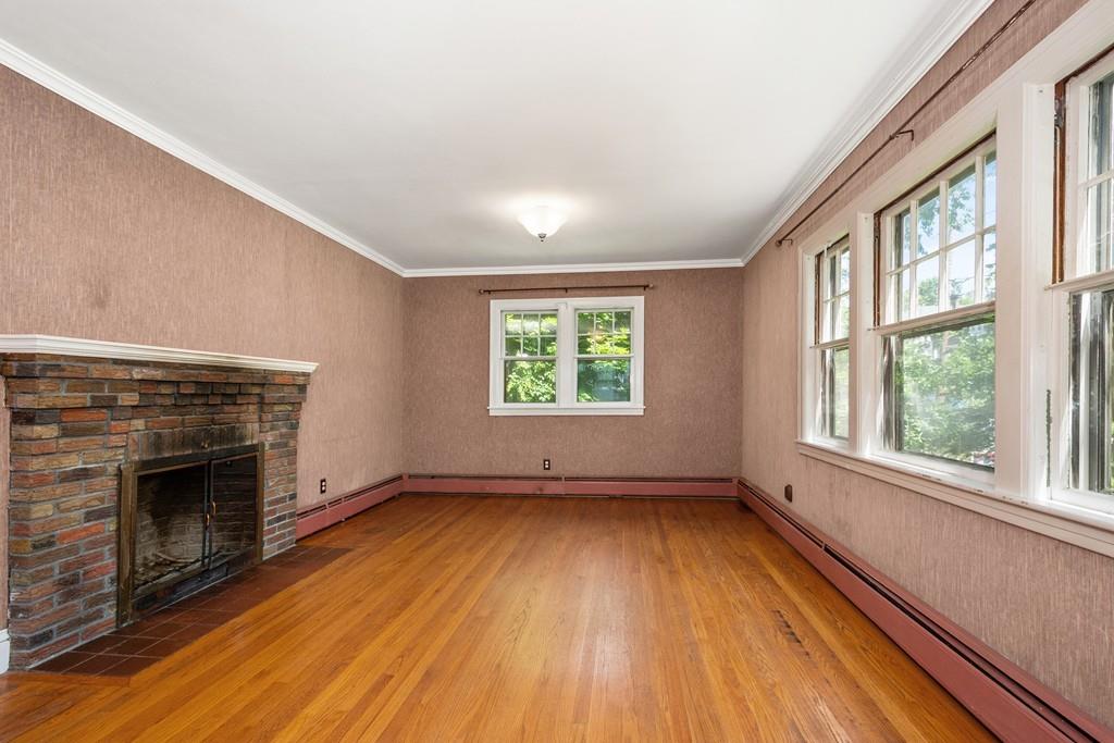 20 Dellwood Road Worcester, MA 01602 - Photo 7 of 39