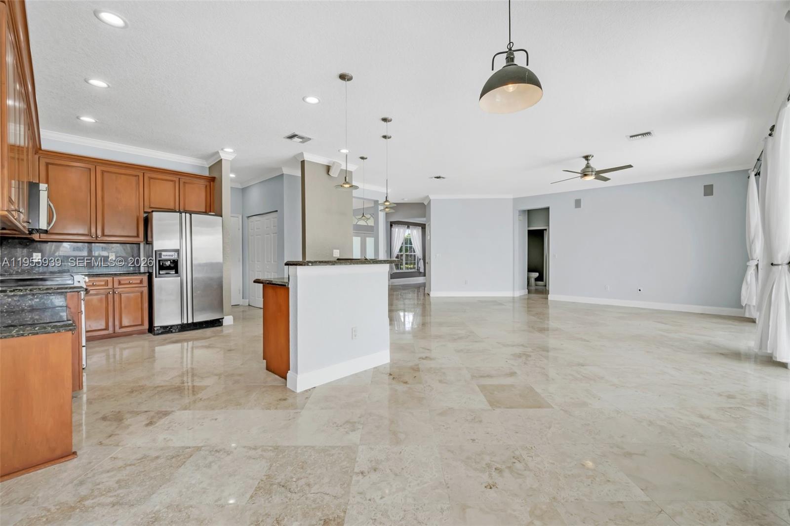 12738 Maypan Drive Boca Raton, FL 33428 - Photo 10 of 38 Photo 10