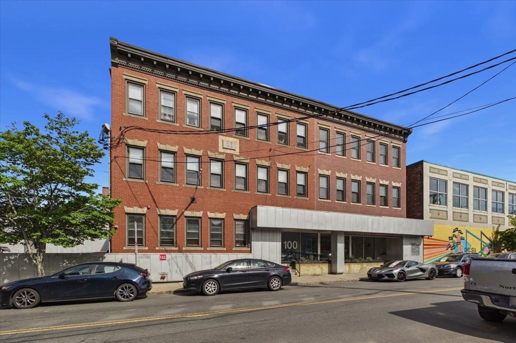 100 Pearl Street, Unit 13 Chelsea, MA 02150 - Photo 19 of 24