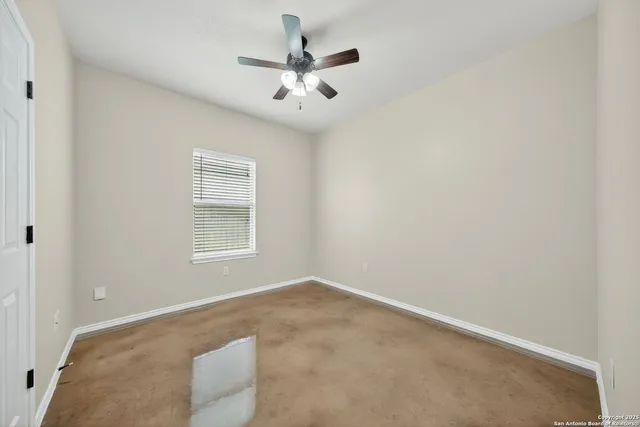 $1,250 | 139 Joanne Cove, New Braunfels, TX 78130