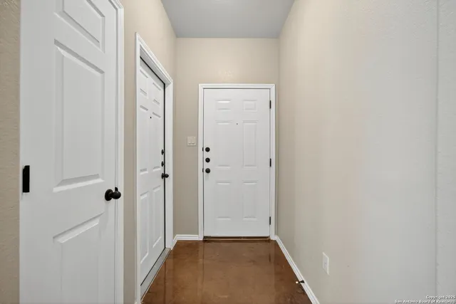 $1,250 | 139 Joanne Cove, New Braunfels, TX 78130