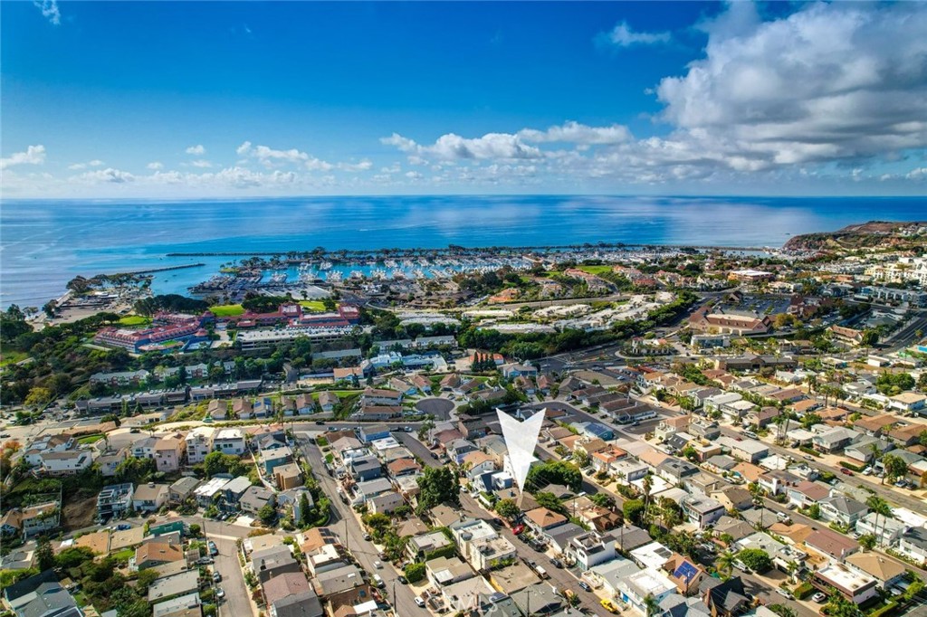 34061 Formosa Dana Point, CA 92629 - Photo 2 of 46 a view of a city
