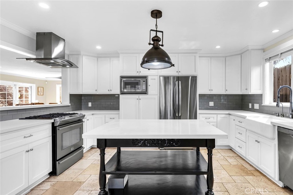 34061 Formosa Dana Point, CA 92629 - Photo 4 of 46