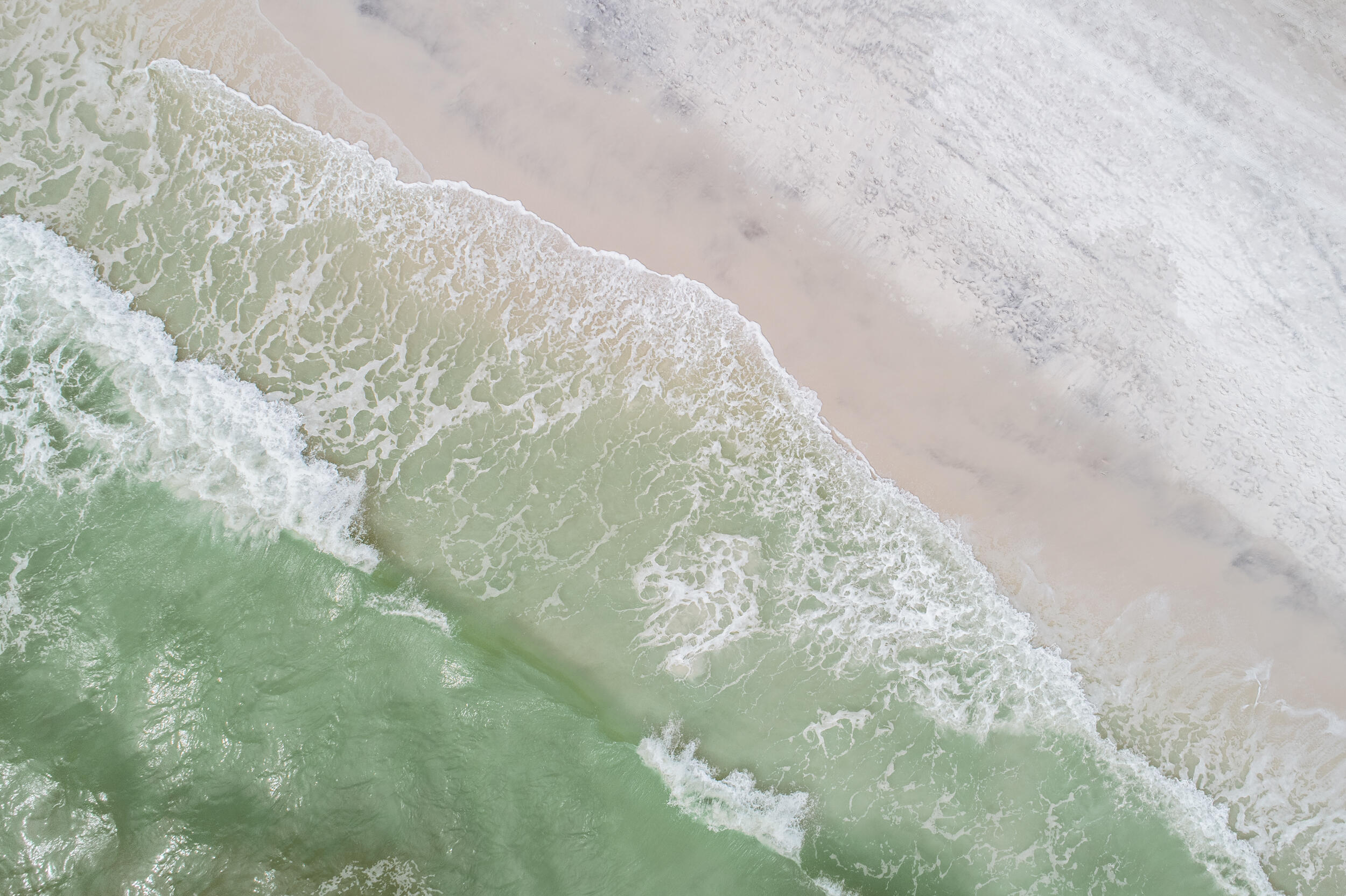 3799 East County Highway 30A, Unit C8 Santa Rosa Beach, FL 32459 - Photo 34 of 49 a close up of bulb